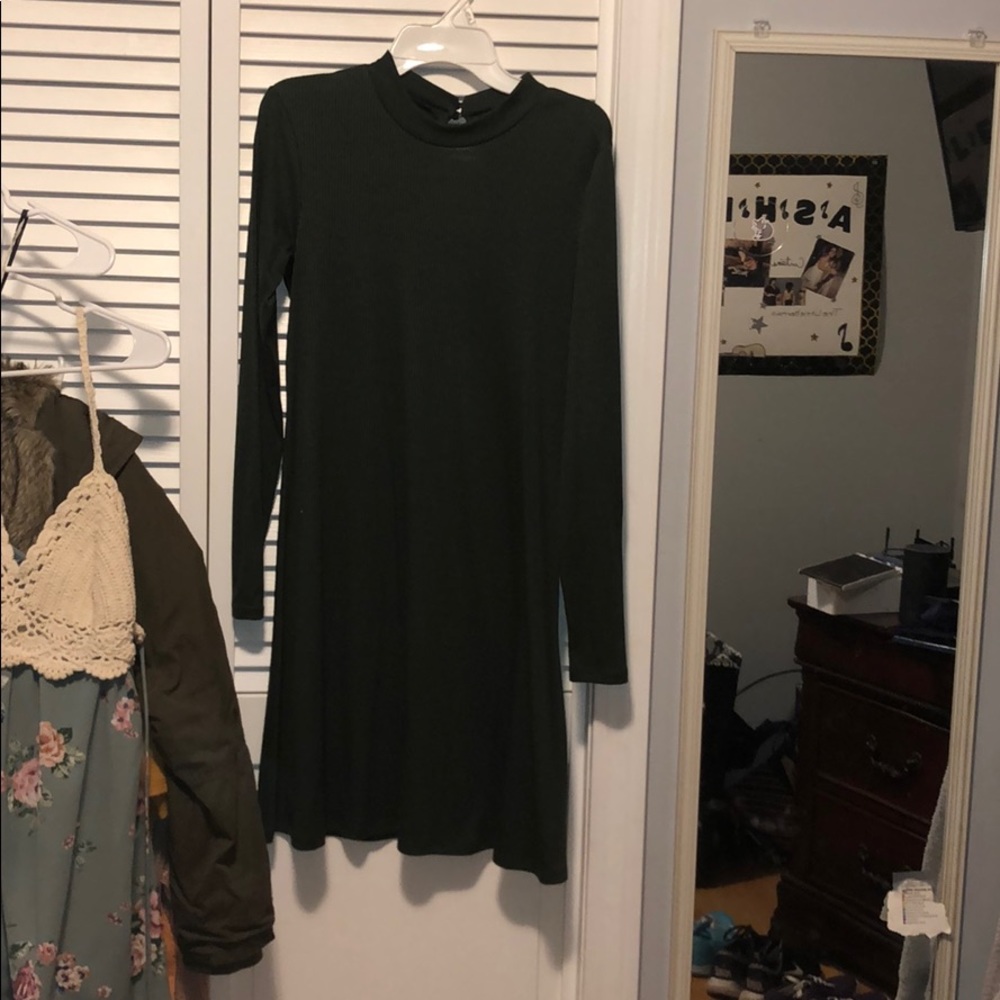 Knee-length forest green mock neck dress